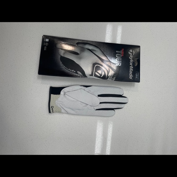 TaylorMade Golf Glove - Picture 4 of 4